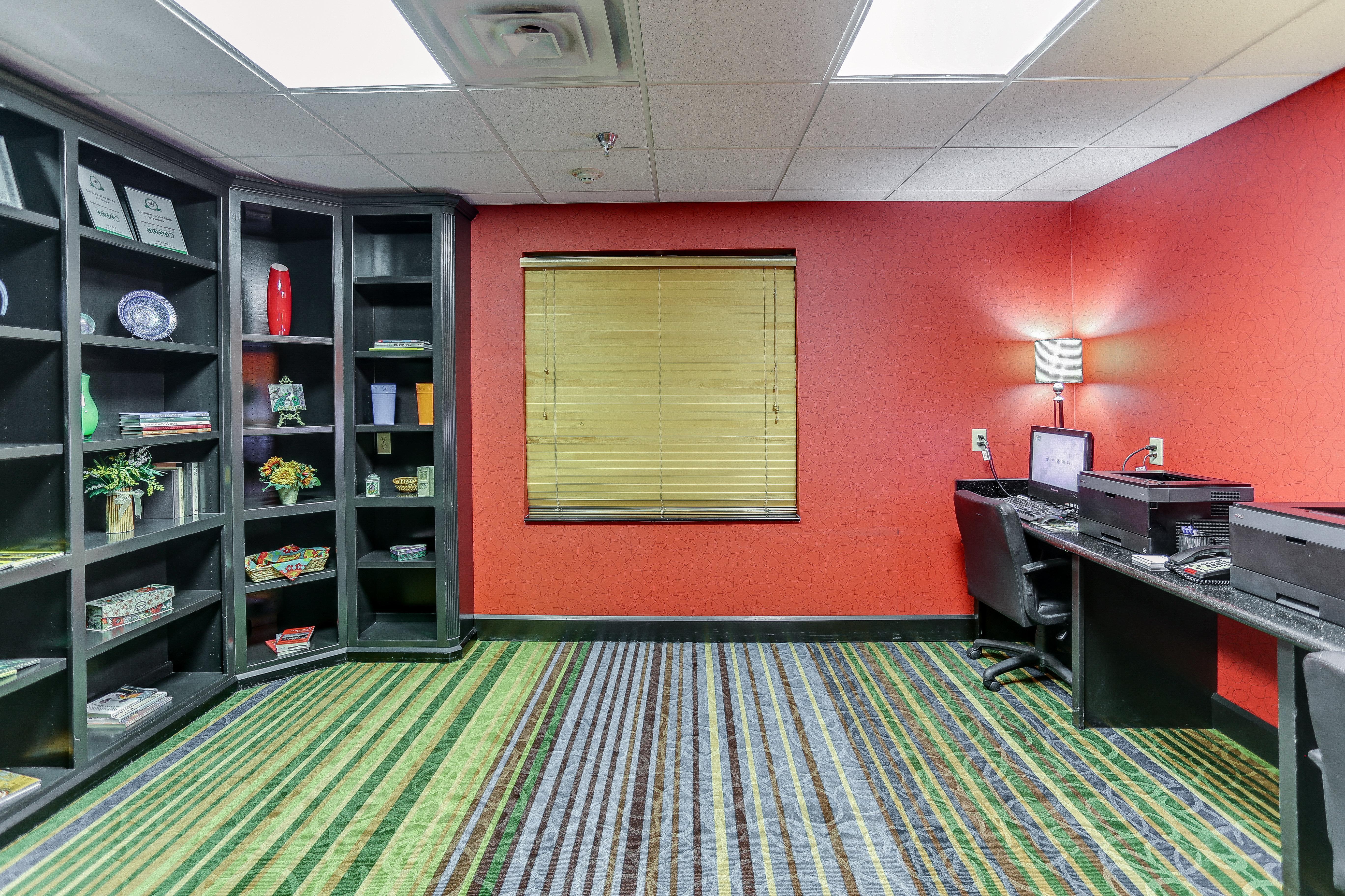 Holiday Inn Express Hotel & Suites Huntsville By Ihg Esterno foto