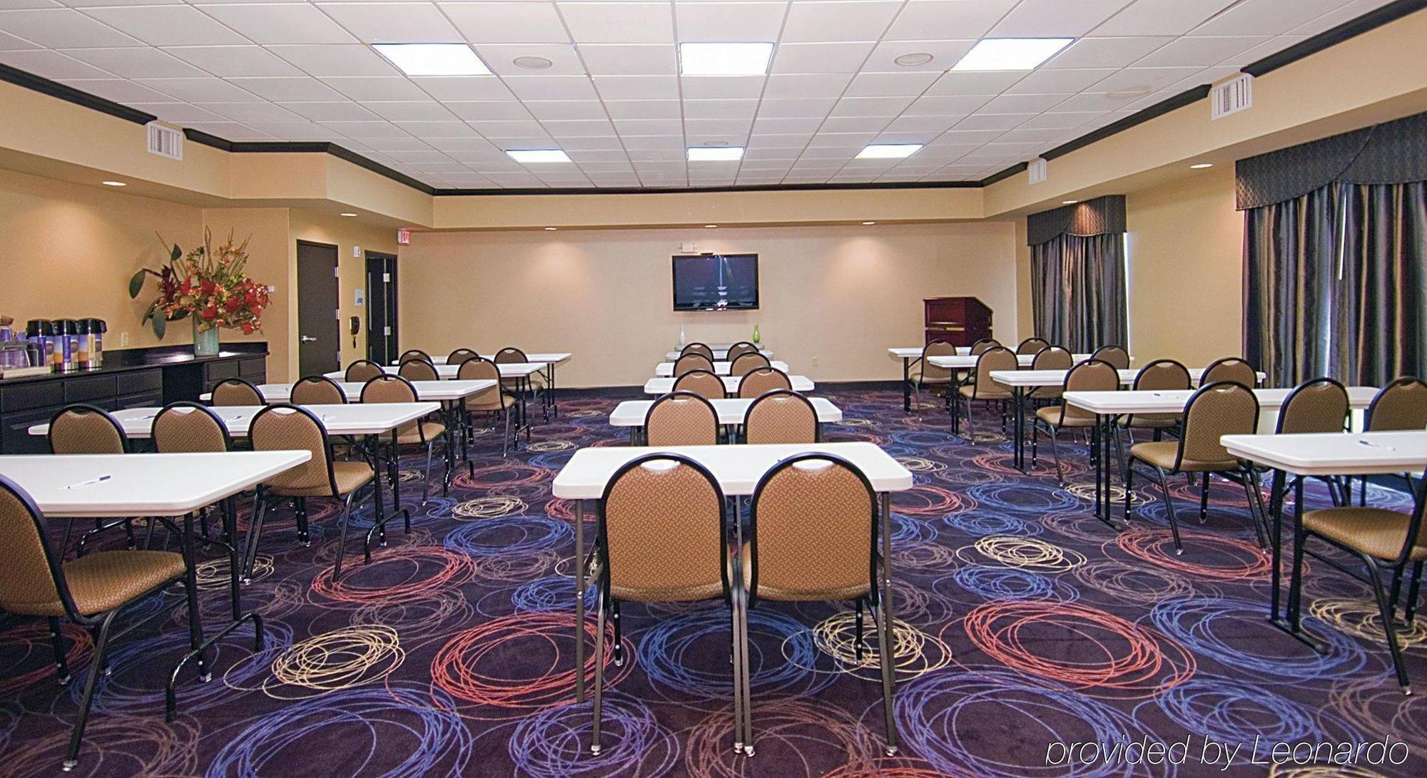 Holiday Inn Express Hotel & Suites Huntsville By Ihg Esterno foto